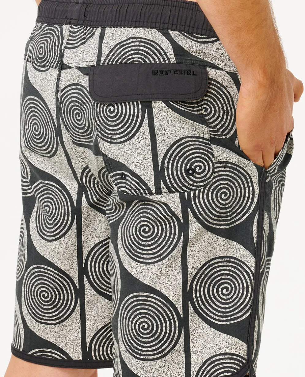 Artist of the Search Sprial Volley 19" Boardshort