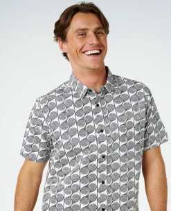 Artist of the Search Yardy Short Sleeve Shirt