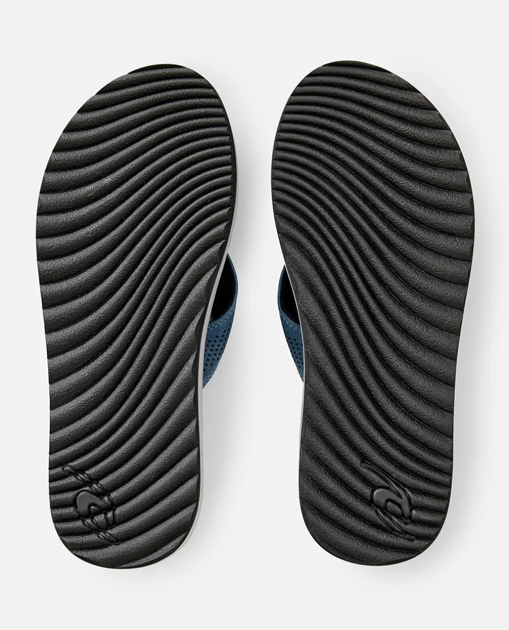 Chiba Thongs