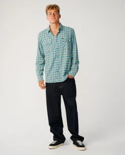 Classic Surf Checked In Flannel