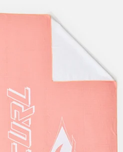 Fade Out Packable Towel