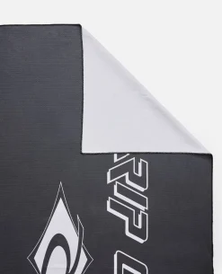 Fade Out Packable Towel
