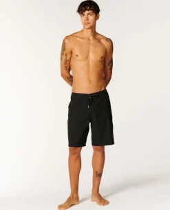 Mirage Core 20" Boardshort