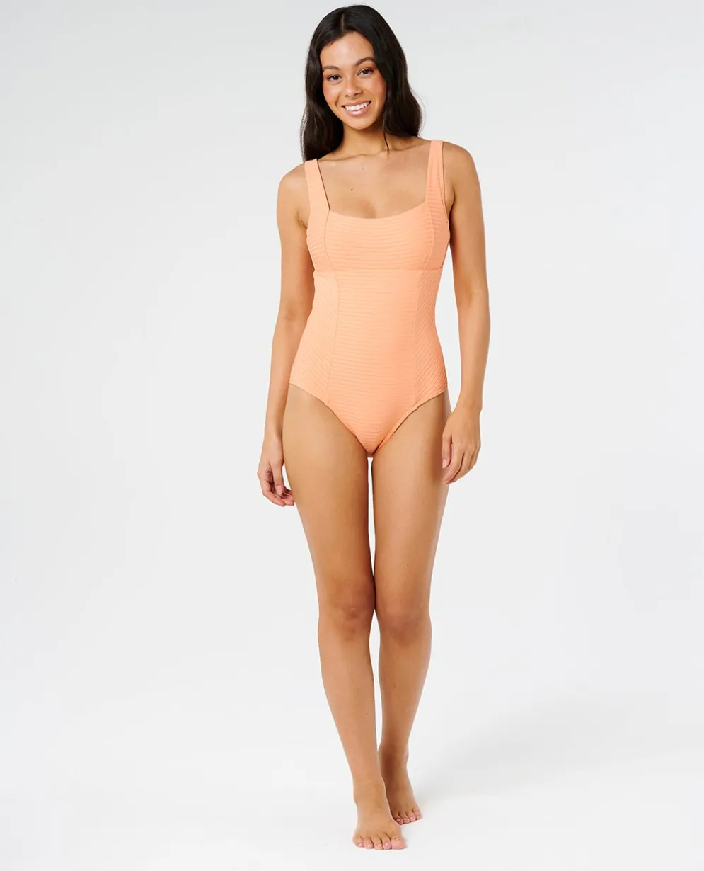 Premium Surf D-DD Full Coverage One Piece Swimsuit
